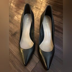 Aldo Women’s Stiletto 4" Heels Slip On Pumps Black Leather Size 7.5
